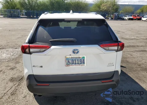 2021 Toyota Rav4 Xle из США, поврежденный, VIN 2T3R6RFV5MW010666